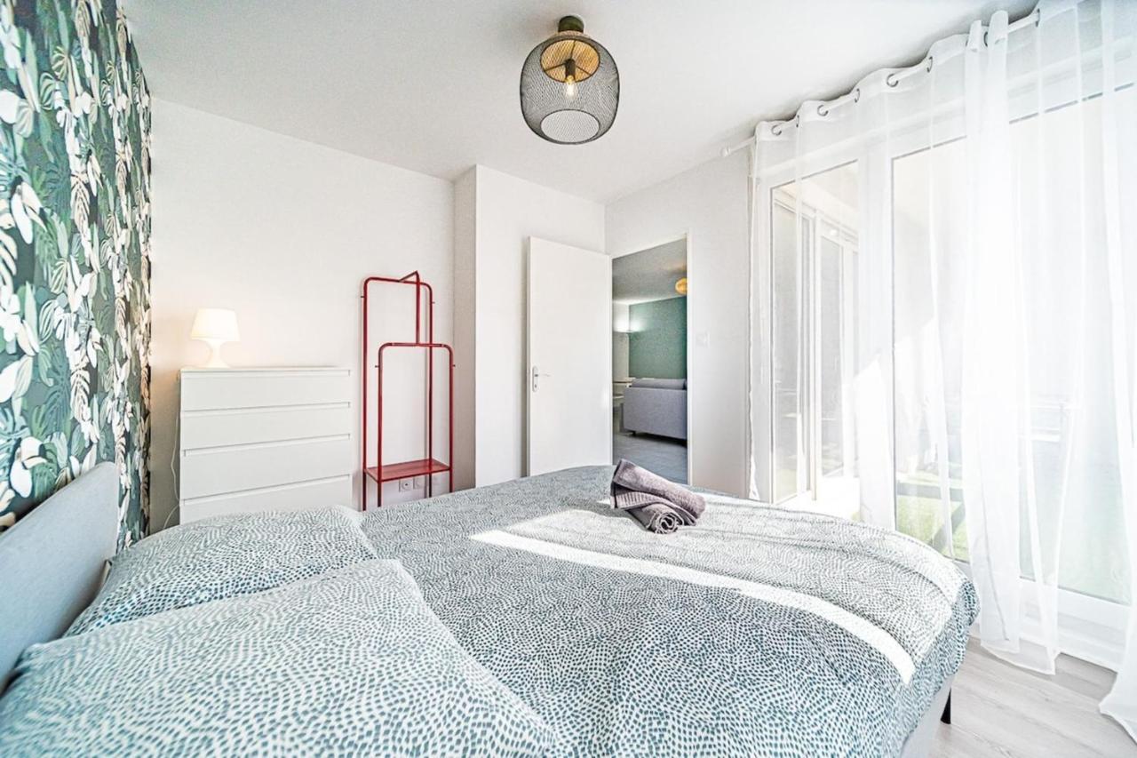 Appartement Cosy Avec Balcony And Garage-Charpennes Villeurbanne Exterior foto